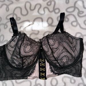BNWOT lane Bryant/ Cacique Black & Pink corset bra - Sz: 40G